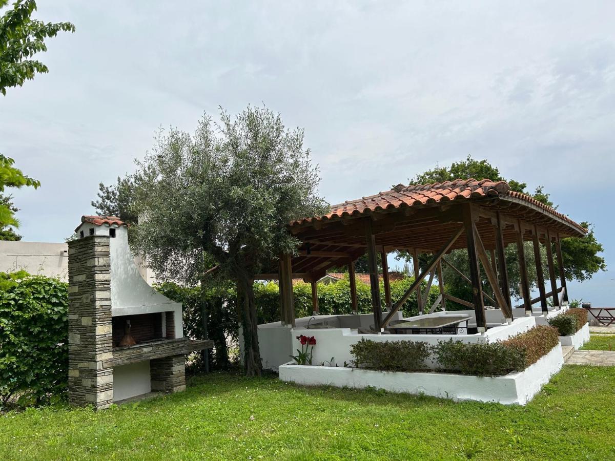 Zeusplace Seaside Home Private Beach And Parking Плака Литохору Екстериор снимка