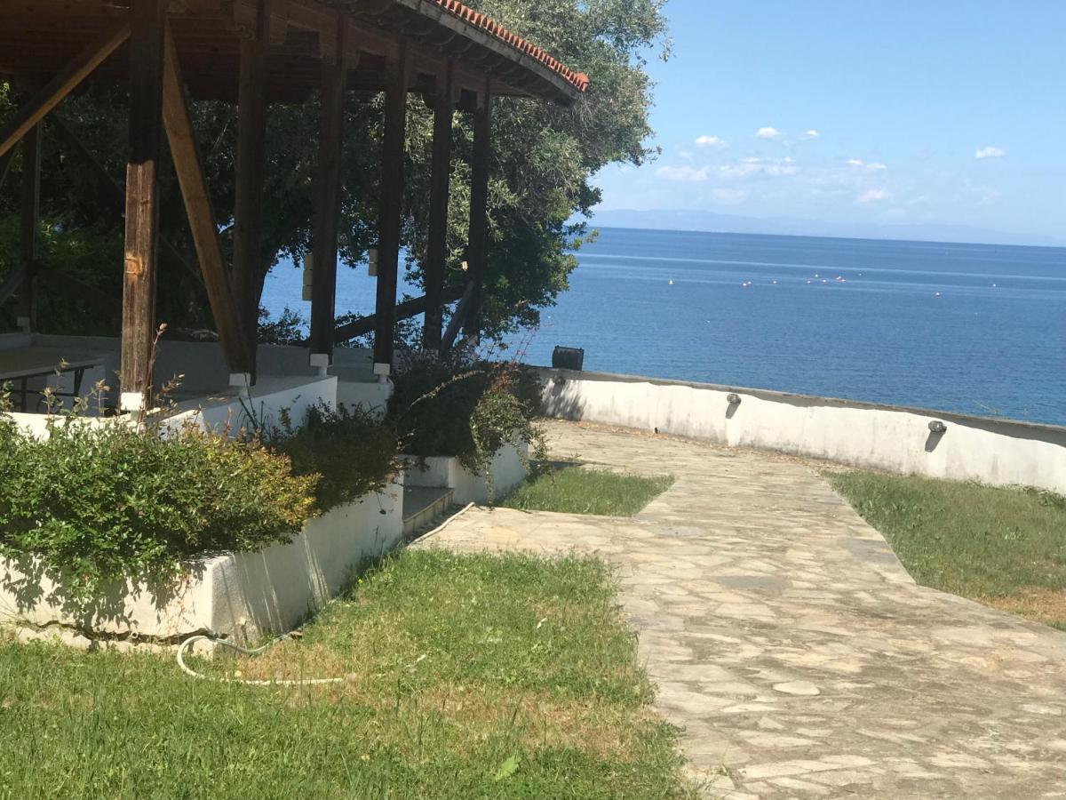 Zeusplace Seaside Home Private Beach And Parking Плака Литохору Екстериор снимка